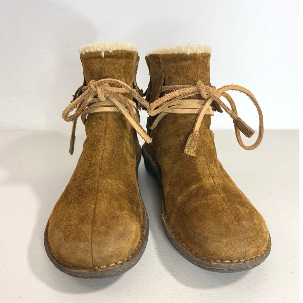 UGG Gaviota Suede Fringe Ankle Boots Womens Size 9 Brown Style 5749 - Picture 5 of 12